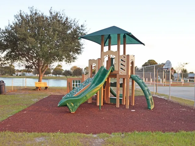 $145,000 | 610 Royal Tern Drive, Sebastian, FL 32976