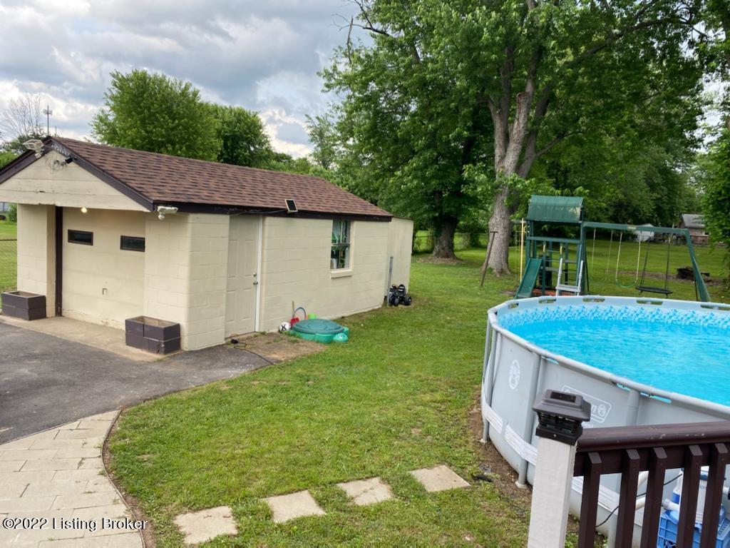 8609 Blue Lick Road Louisville, KY 40219 - Photo 8 of 37 image0000001 4