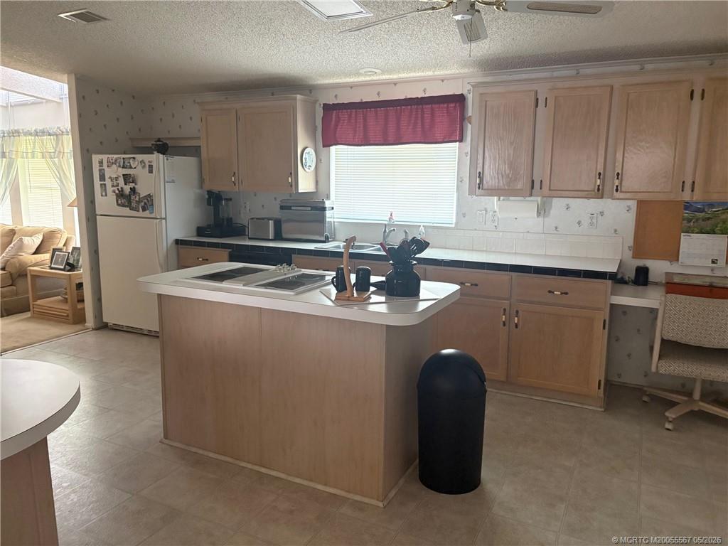 2465 Southwest Versailles Terrace Stuart, FL 34997 - Photo 8 of 13