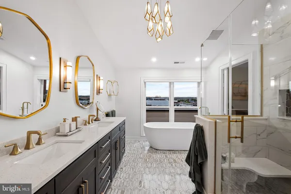 $1,220,000 | 327 Warren Avenue, Unit J, Baltimore, MD 21230