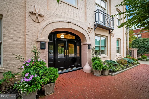 $1,220,000 | 327 Warren Avenue, Unit J, Baltimore, MD 21230