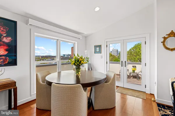 $1,220,000 | 327 Warren Avenue, Unit J, Baltimore, MD 21230