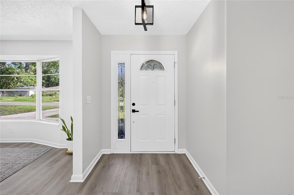 5212 Clarendon Road Jacksonville, FL 32205 - Photo 6 of 39 Gallery Image 6