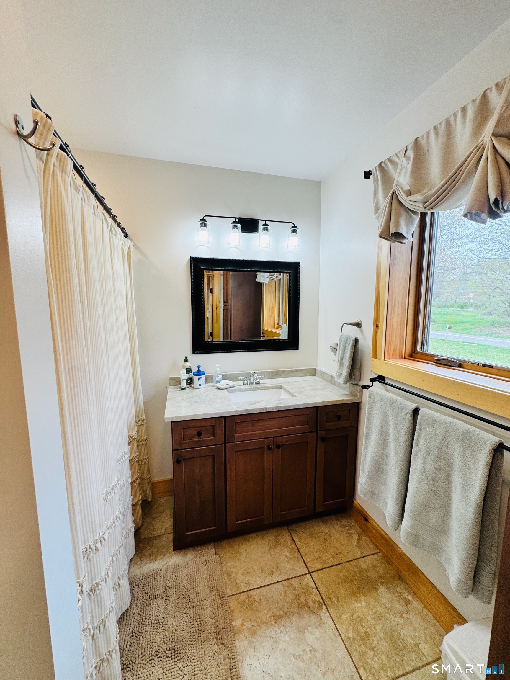 6 Clark Gates Road East Haddam, CT 06469 - Photo 6 of 36