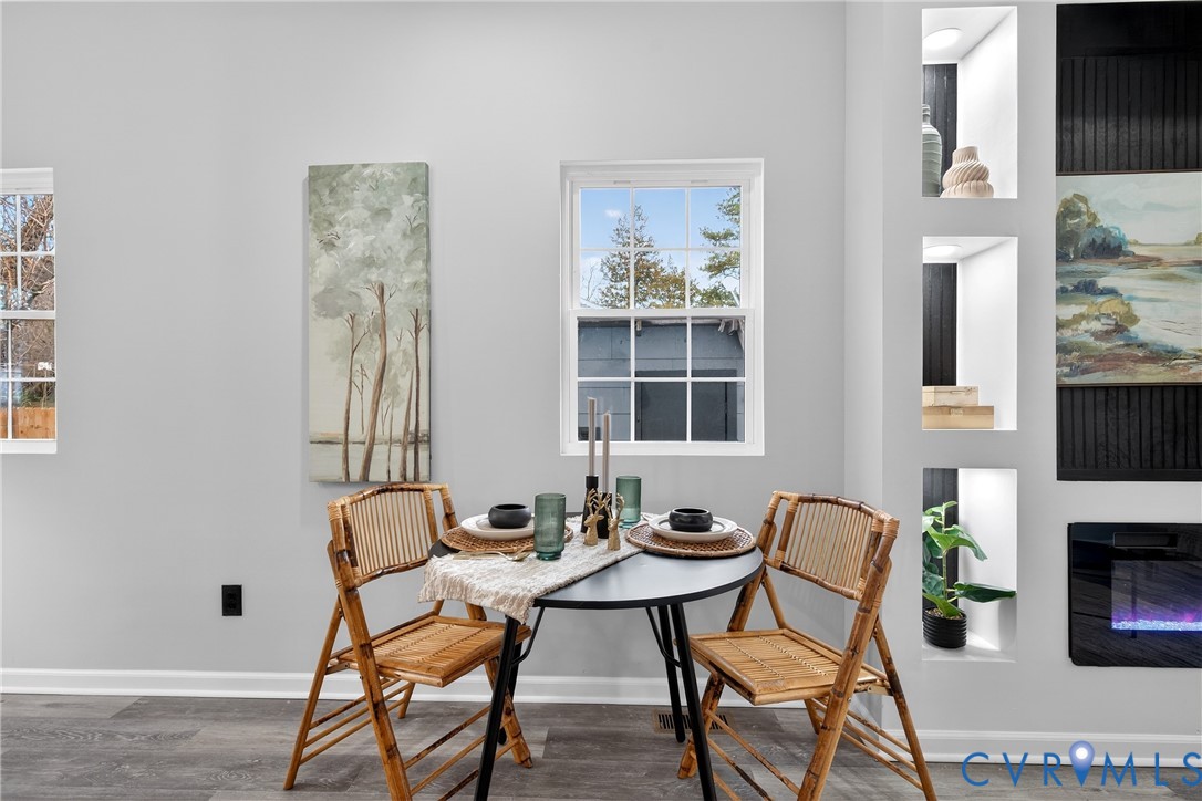 1952 Powell Road Richmond, VA 23224 - Photo 10 of 36 a dining room with furniture and window