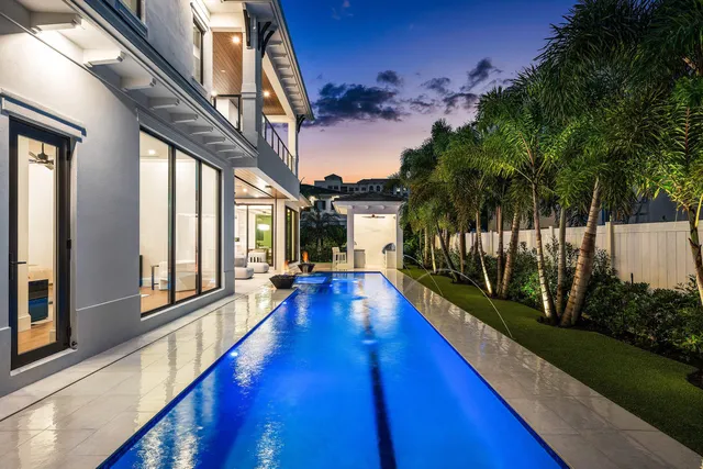 $7,250,000 | 201 Northeast 4th Avenue, Boca Raton, FL 33432