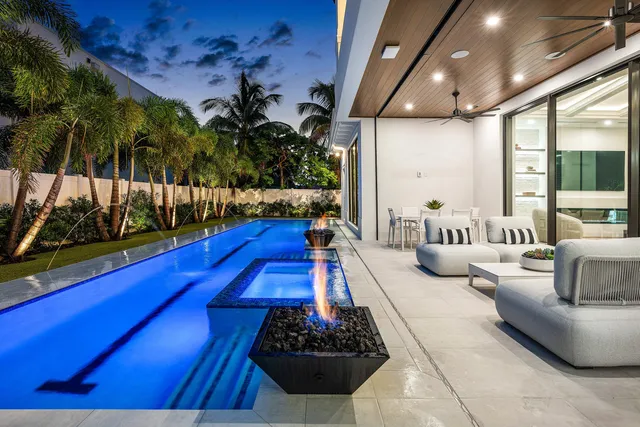 $7,250,000 | 201 Northeast 4th Avenue, Boca Raton, FL 33432