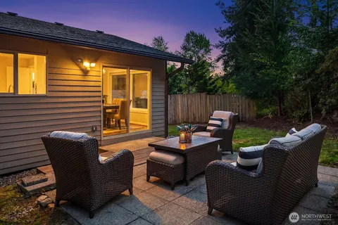 $1,588,000 | 12516 Southeast 4th Place, Bellevue, WA 98005