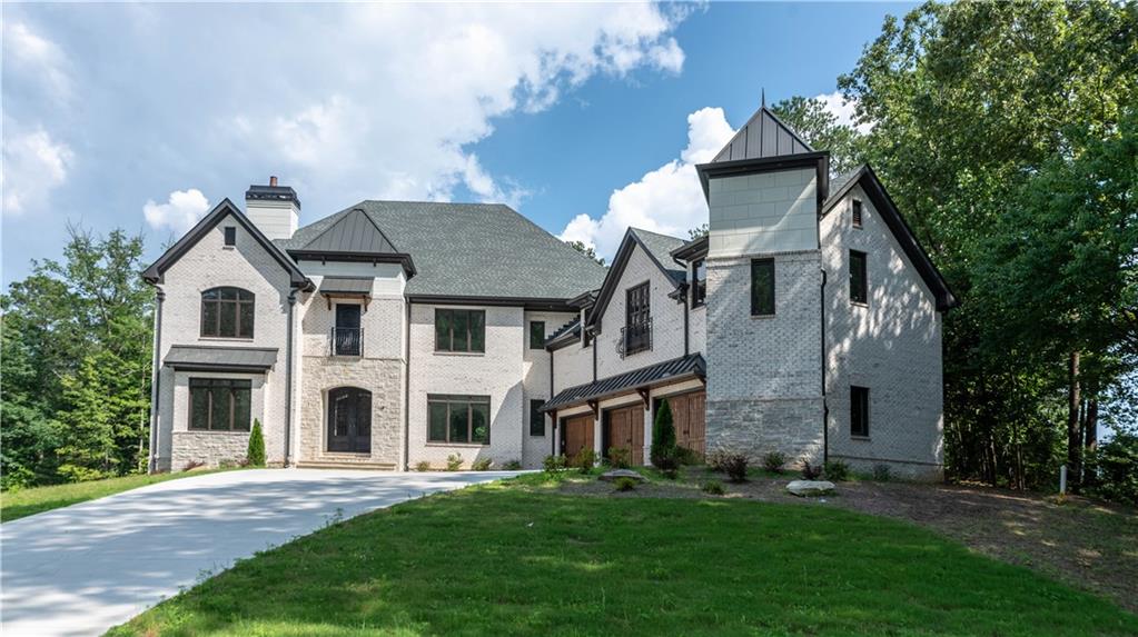 10745 Shallowford Road Roswell, GA 30075 - Photo 4 of 67