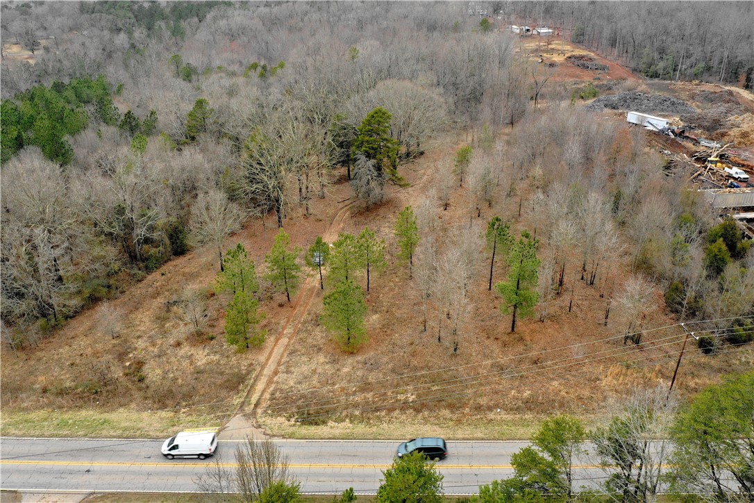10017 Anderson Road Easley, SC 29642 - Photo 2 of 8 Gallery Image 2