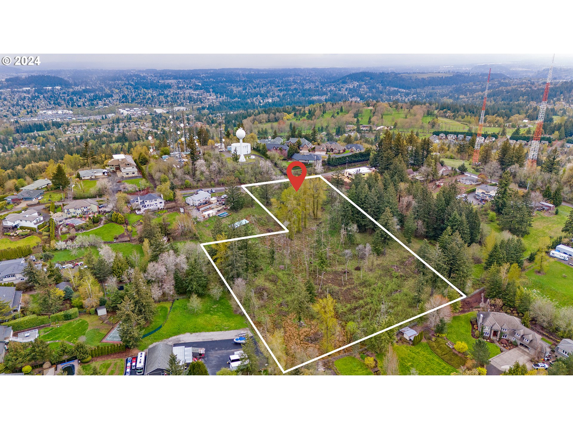 10986 Southeast Ridgeway Drive Happy Valley, OR 97086 - Photo 3 of 6