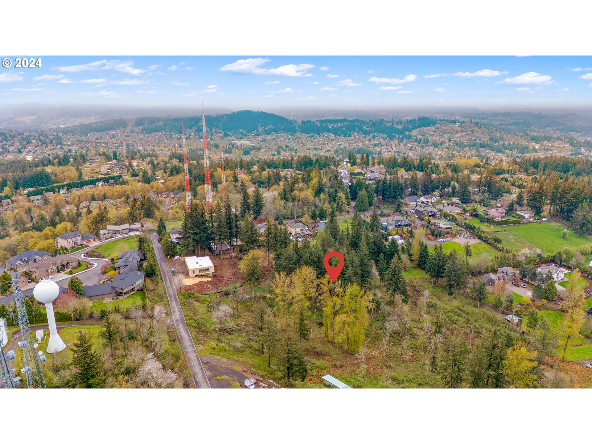 10986 Southeast Ridgeway Drive Happy Valley, OR 97086 - Photo 4 of 6