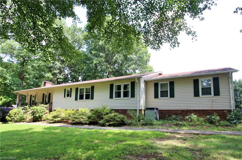 3418 Edgefield Road Greensboro, NC 27409 - Photo 1 of 21 3418 Edgefield Rd Greensboro NC 27409