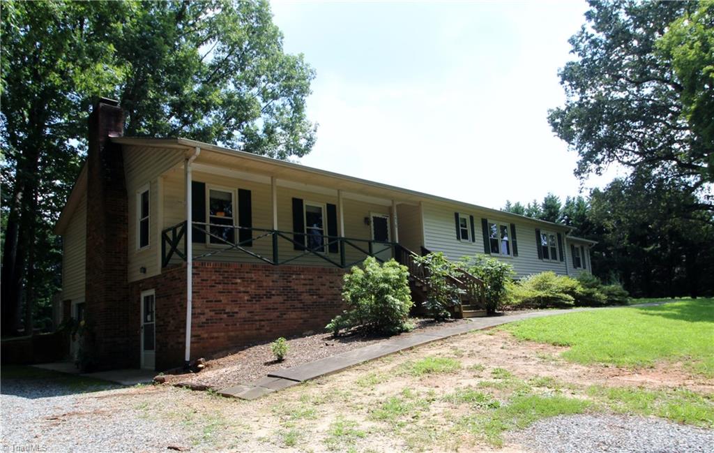 3418 Edgefield Road Greensboro, NC 27409 - Photo 20 of 21 Gallery Image 20