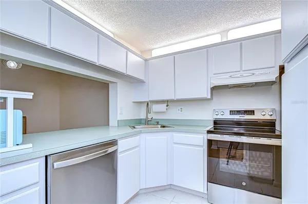 $190,000 | 3161 Lake Pine Way South, Unit F3, Tarpon Springs, FL 34688