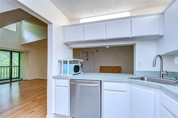 $190,000 | 3161 Lake Pine Way South, Unit F3, Tarpon Springs, FL 34688