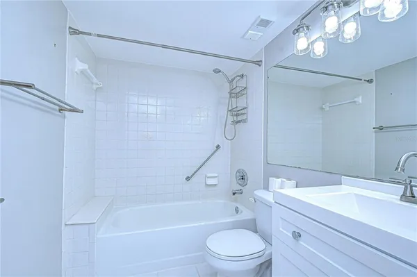 $190,000 | 3161 Lake Pine Way South, Unit F3, Tarpon Springs, FL 34688