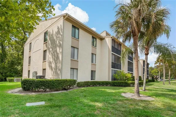 $190,000 | 3161 Lake Pine Way South, Unit F3, Tarpon Springs, FL 34688
