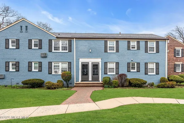 $349,900 | 505 Lincoln Park East, Cranford, NJ 07016