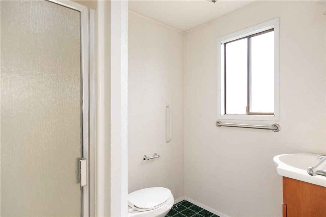 2302 Zylstra Road Oak Harbor, WA 98277 - Photo 12 of 14 Gallery Image 12