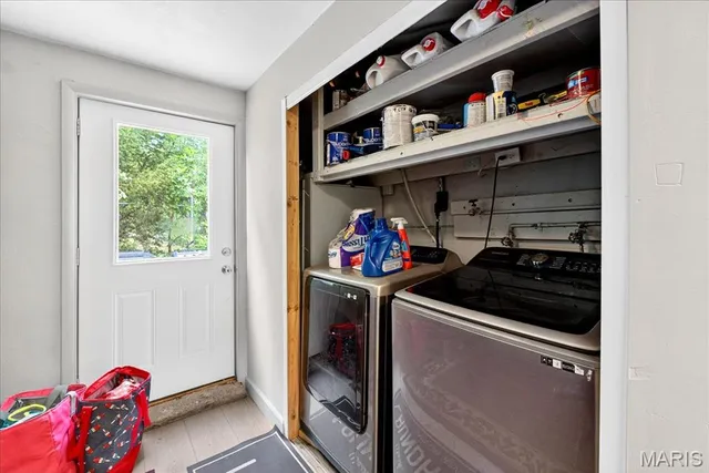 $300,000 | 7584 Amherst Avenue, University City, MO 63130