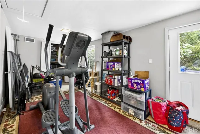 $300,000 | 7584 Amherst Avenue, University City, MO 63130