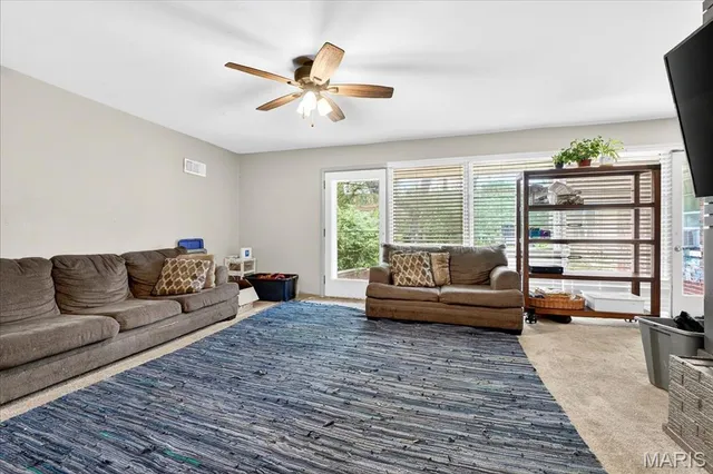 $300,000 | 7584 Amherst Avenue, University City, MO 63130