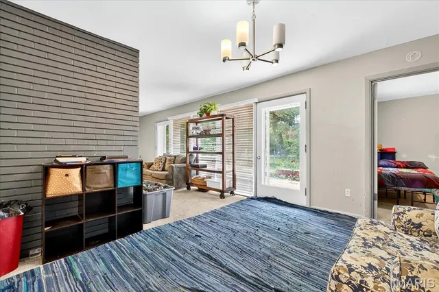 $300,000 | 7584 Amherst Avenue, University City, MO 63130