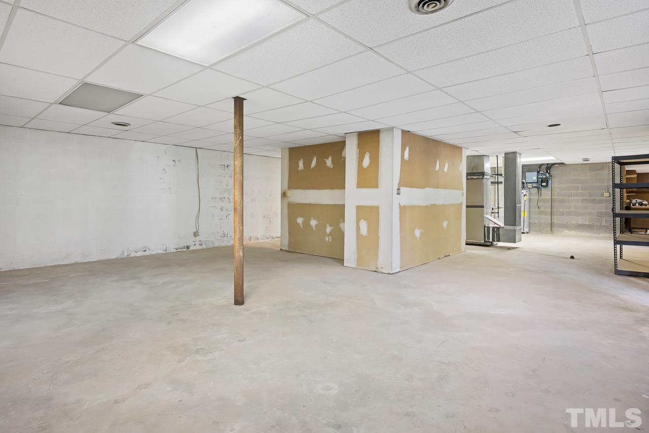 3100 Braddock Drive Raleigh, NC 27612 - Photo 30 of 40 a view of an empty room