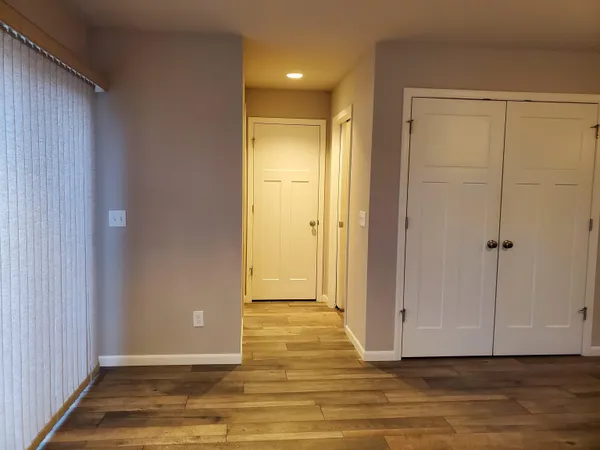 $2,950 | 9335 Silicon Prairie Parkway, Verona, WI 53593