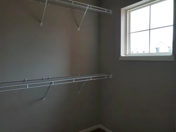 $2,950 | 9335 Silicon Prairie Parkway, Verona, WI 53593