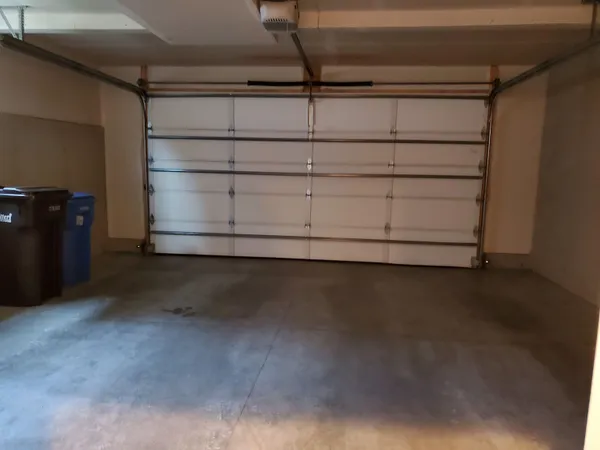 $2,950 | 9335 Silicon Prairie Parkway, Verona, WI 53593