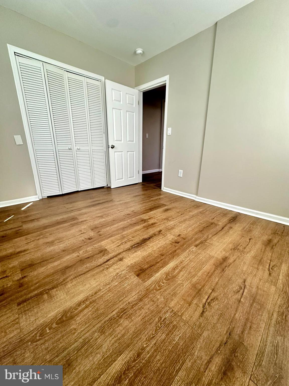 5215 Muth Avenue Baltimore, MD 21207 - Photo 22 of 37