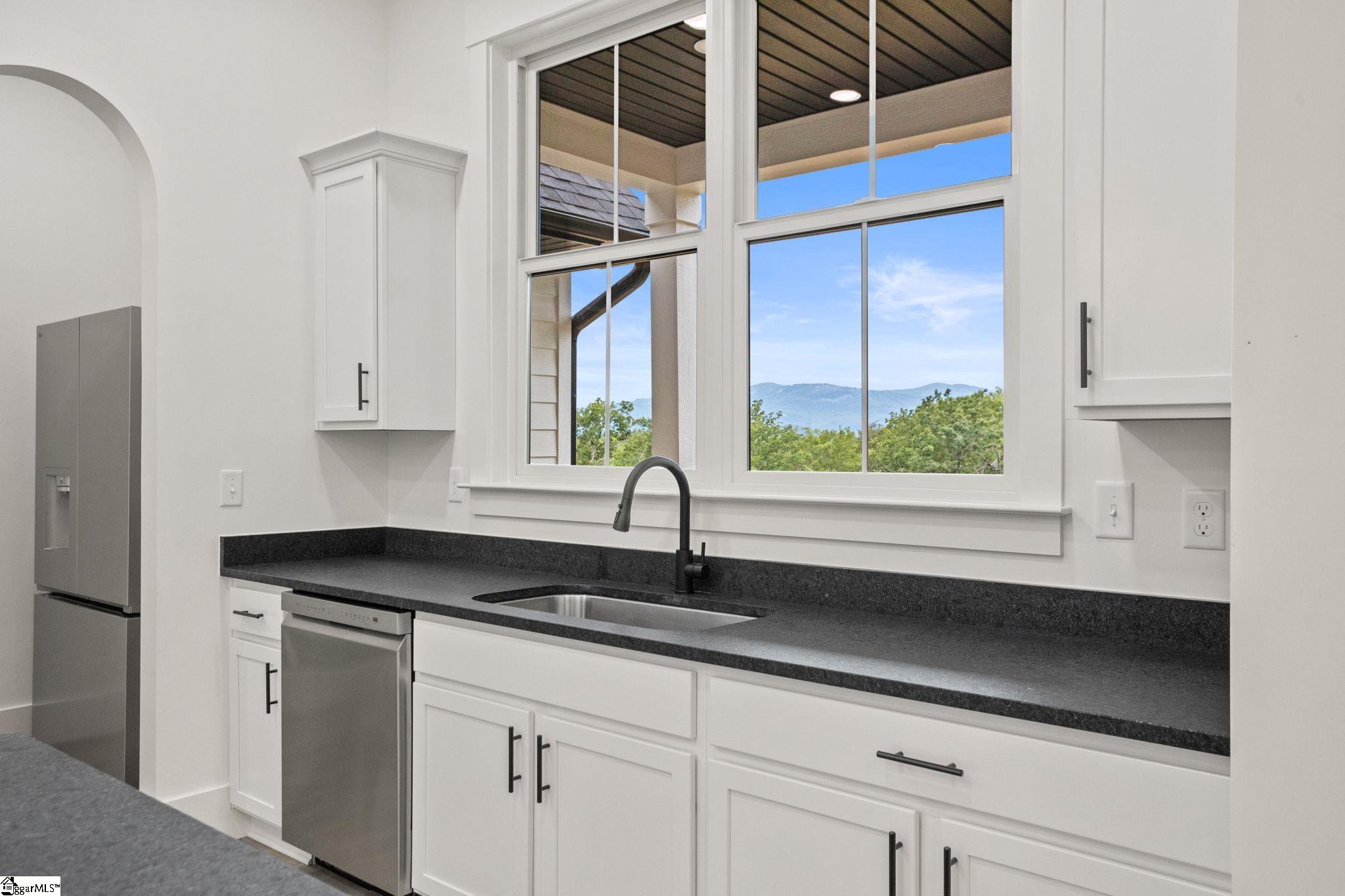 1944 Pleasant Hill Road Taylors, SC 29687 - Photo 10 of 49