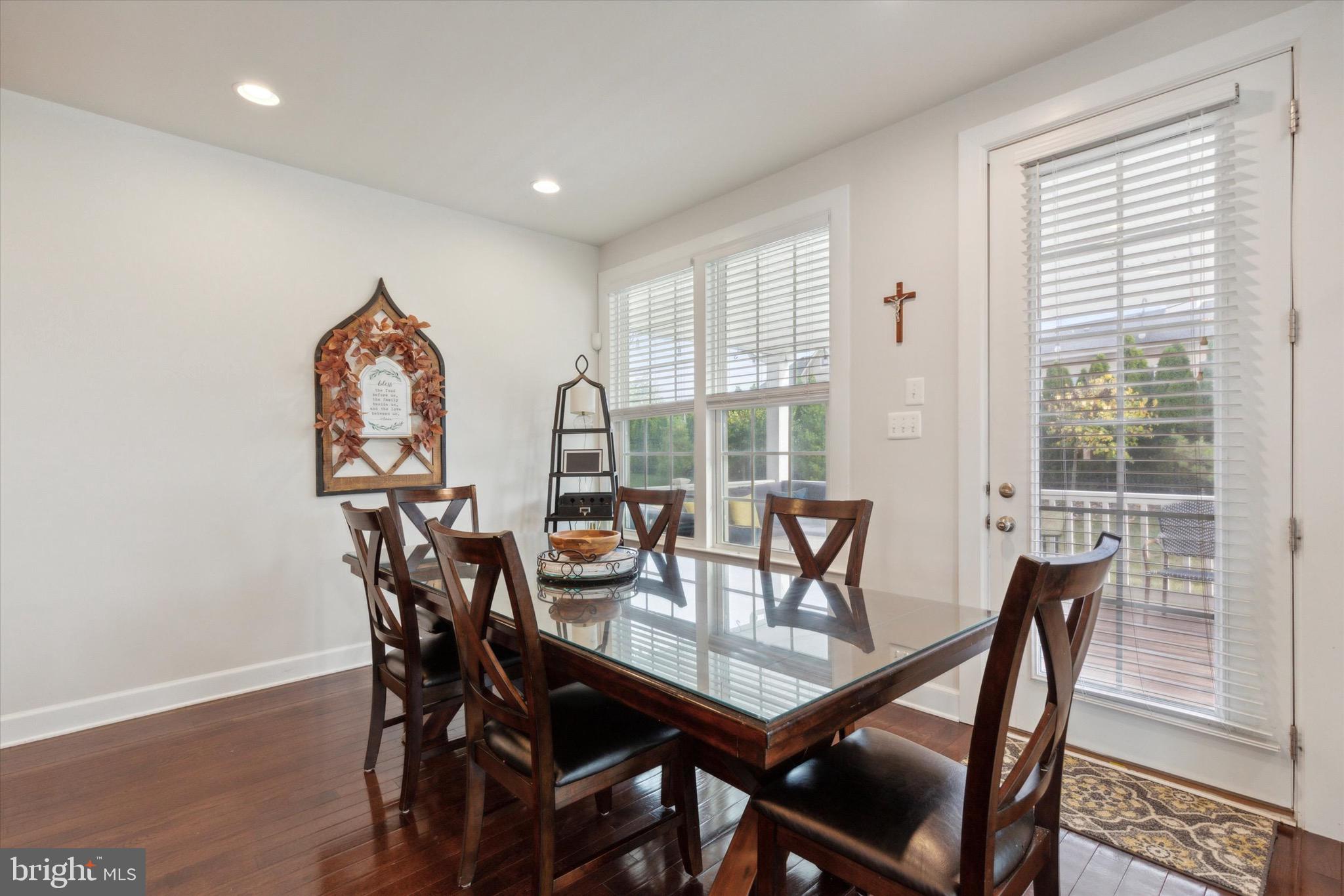 66 Ruthies Way Chalfont, PA 18914 - Photo 11 of 40 Kitchen Dining