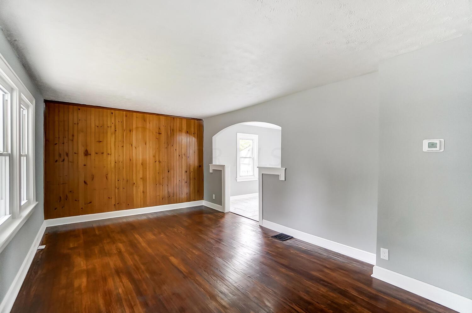 2186 Sale Road Columbus, OH 43224 - Photo 8 of 39