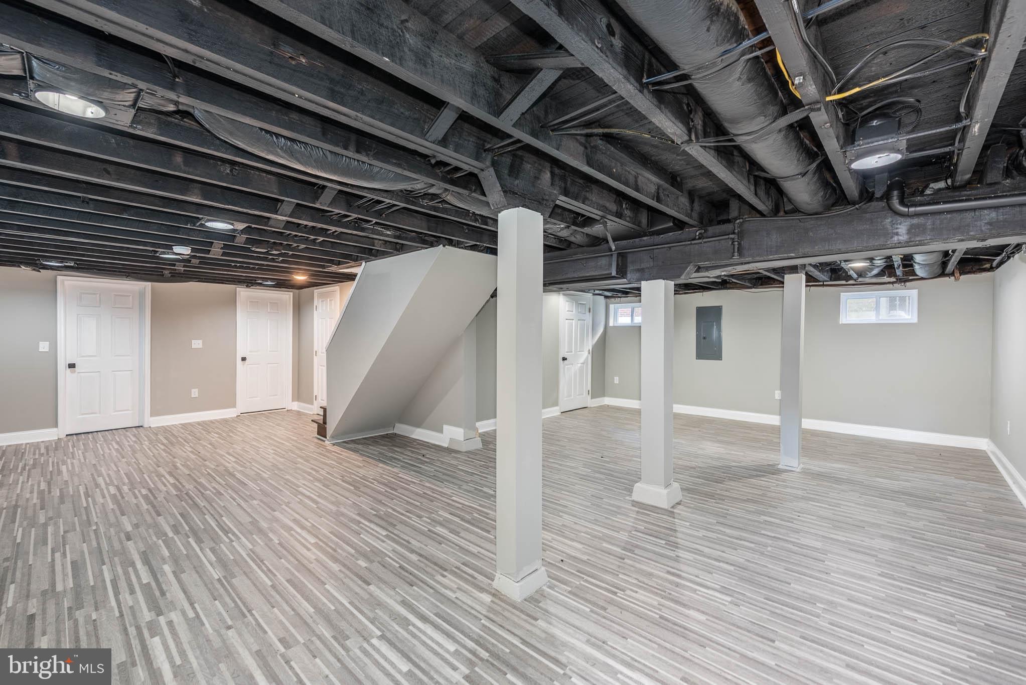 4001 Ridgecroft Road Baltimore, MD 21206 - Photo 25 of 35 a view of a room with wooden floor