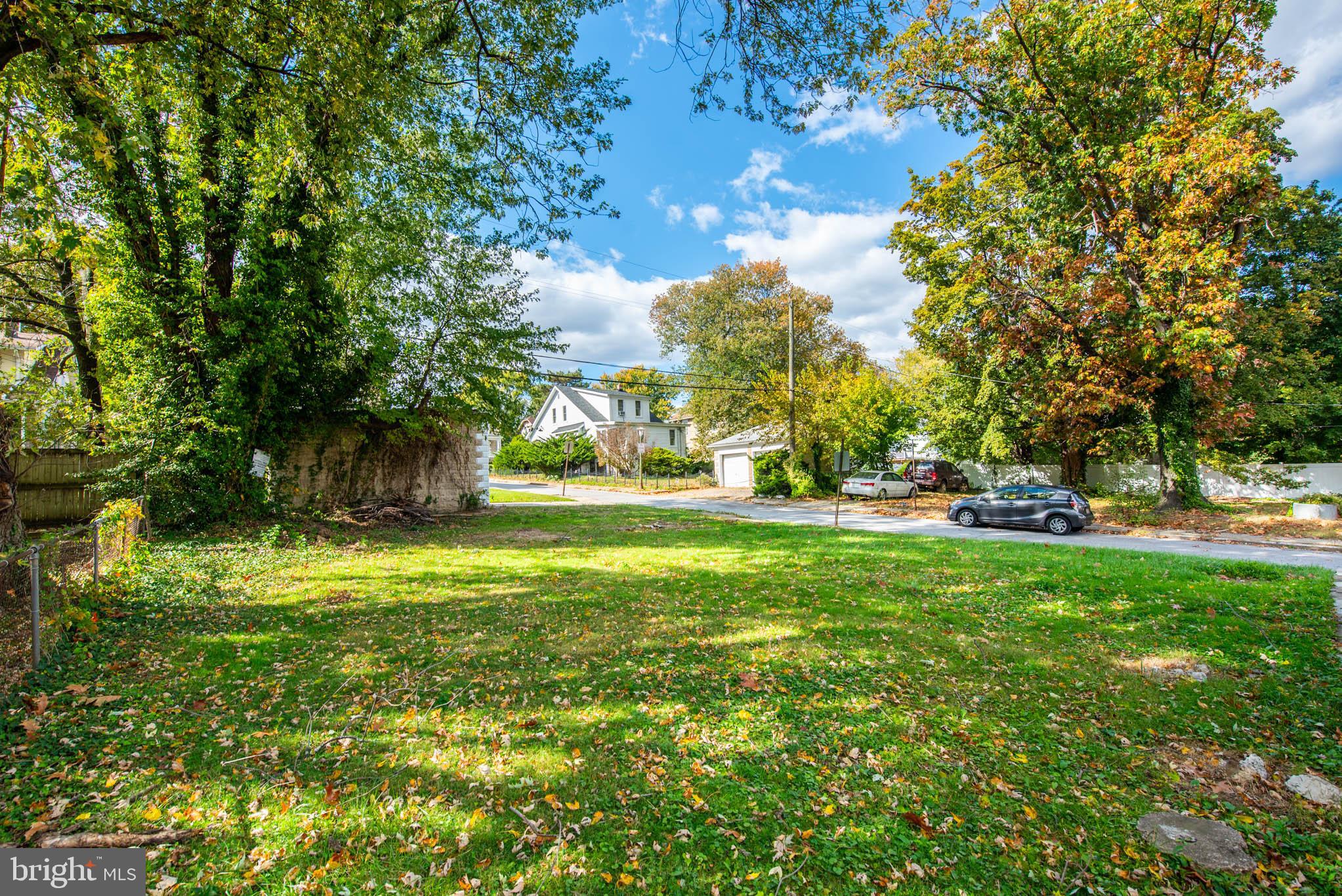 4001 Ridgecroft Road Baltimore, MD 21206 - Photo 31 of 35 a view of a trees with a yard