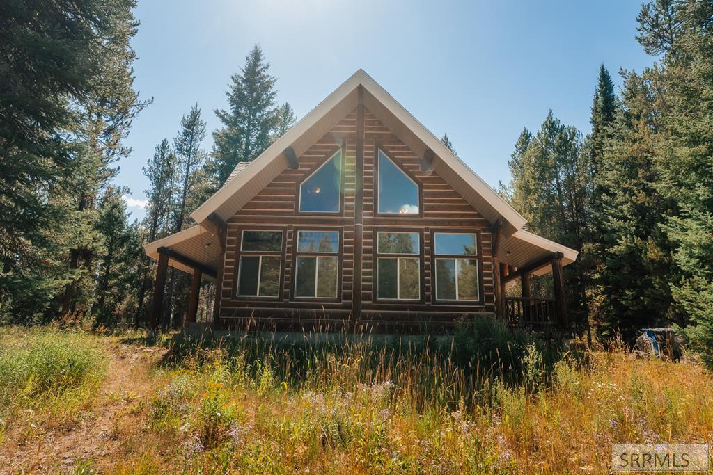 3320 Lariat Road Island Park, ID 83429 - Photo 1 of 1 Main View