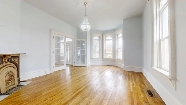 $159,900 | 137 Buena Vista Street, Kansas, IL 61933