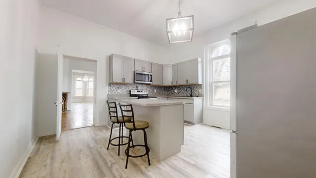 $159,900 | 137 Buena Vista Street, Kansas, IL 61933