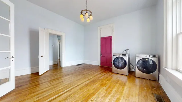 $159,900 | 137 Buena Vista Street, Kansas, IL 61933