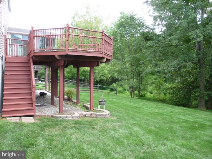 430 Winding Stream Road Spring City, PA 19475 - Photo 24 of 25 Deck
