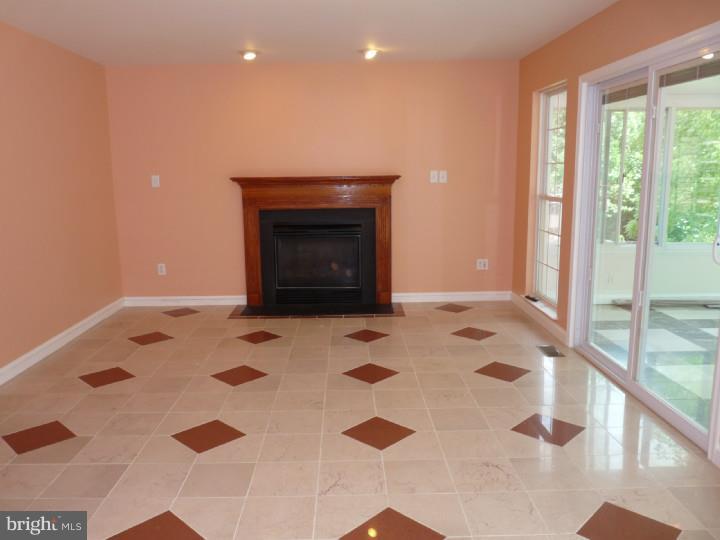 430 Winding Stream Road Spring City, PA 19475 - Photo 5 of 25 Family Room