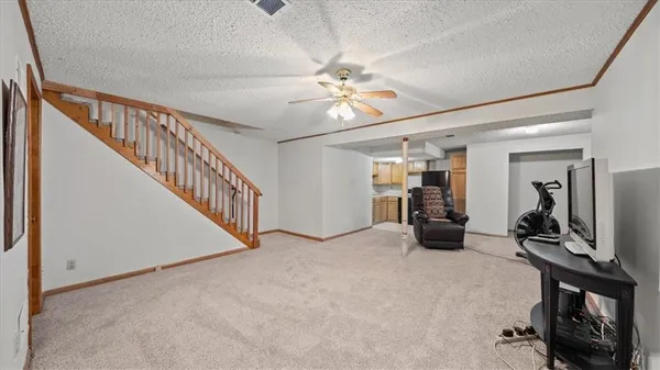 $350,000 | 15502 Floyd Street, Overland Park, KS 66223