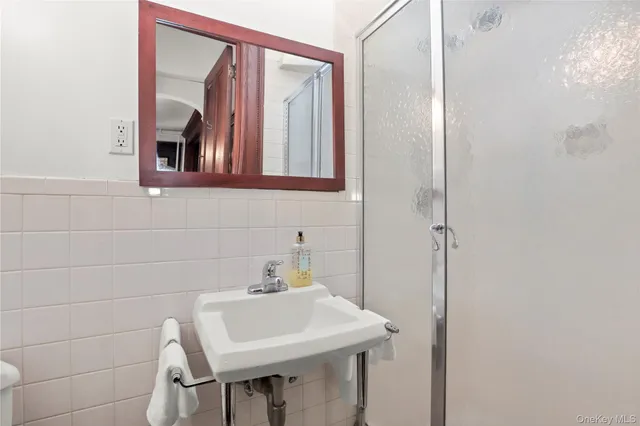 $5,995 | 16 Bedford Road, Unit 1, Katonah, NY 10536