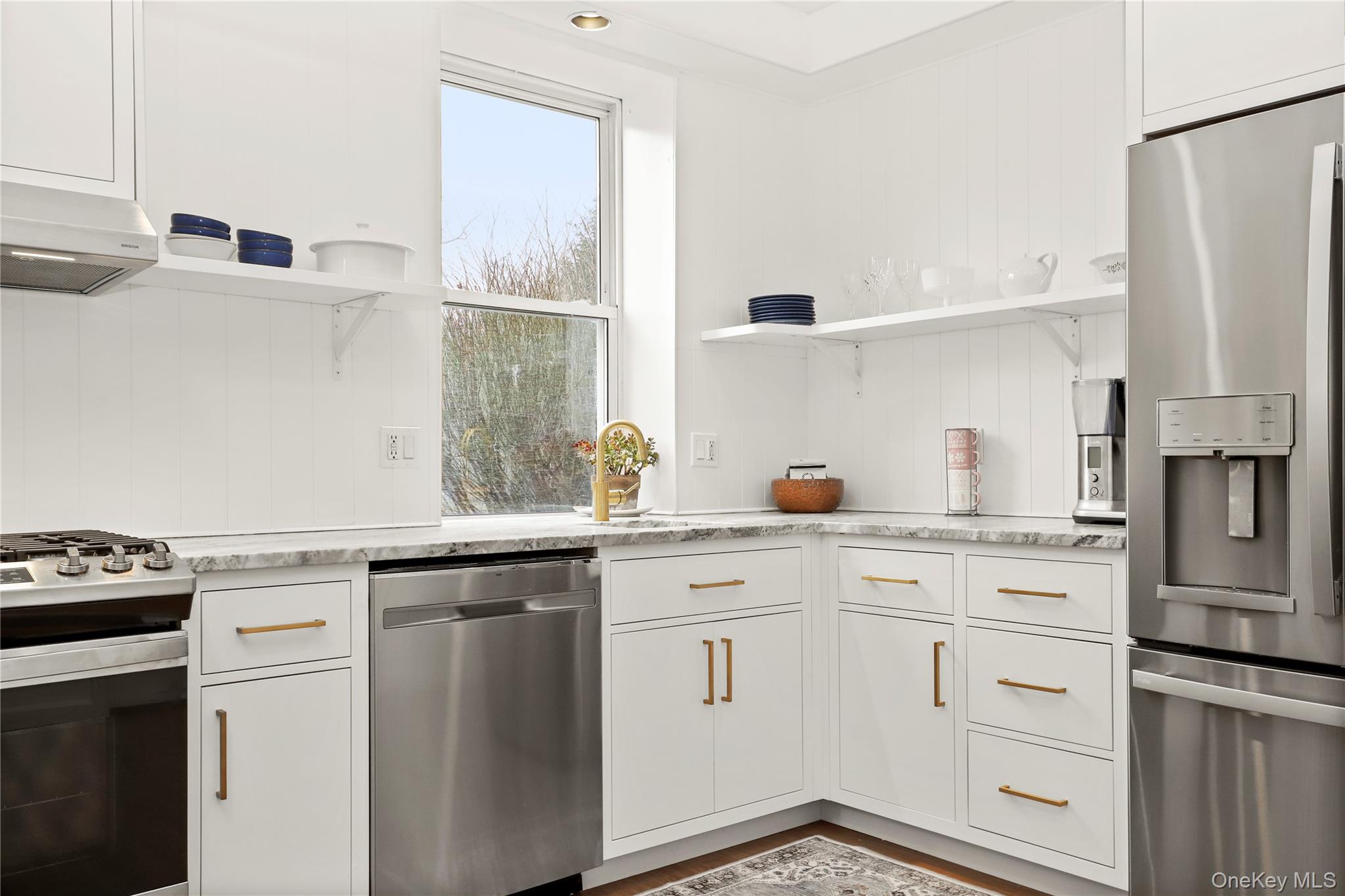 16 Bedford Road, Unit 1 Katonah, NY 10536 - Photo 2 of 18 Kitchen