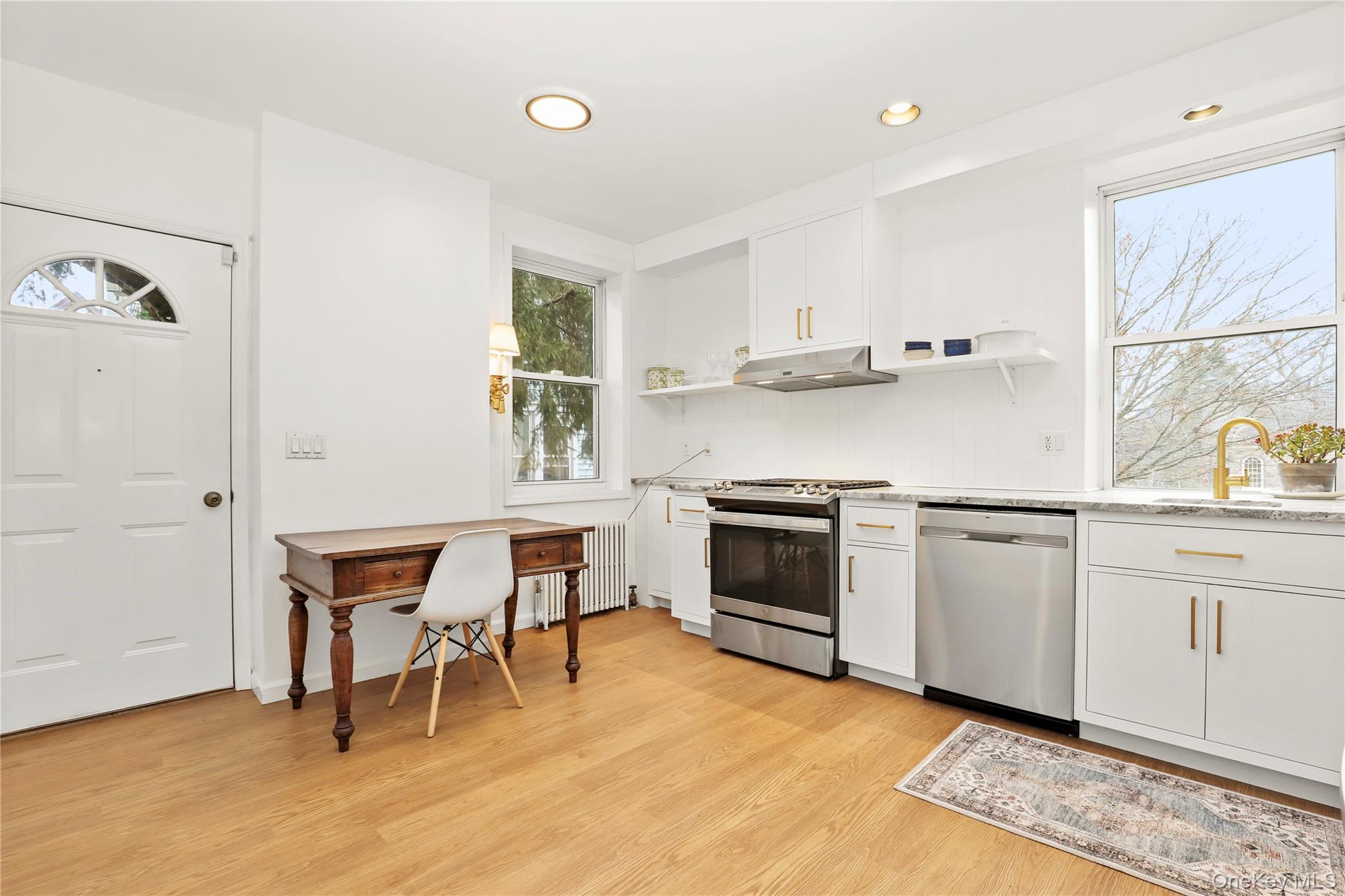 16 Bedford Road, Unit 1 Katonah, NY 10536 - Photo 4 of 18 Kitchen