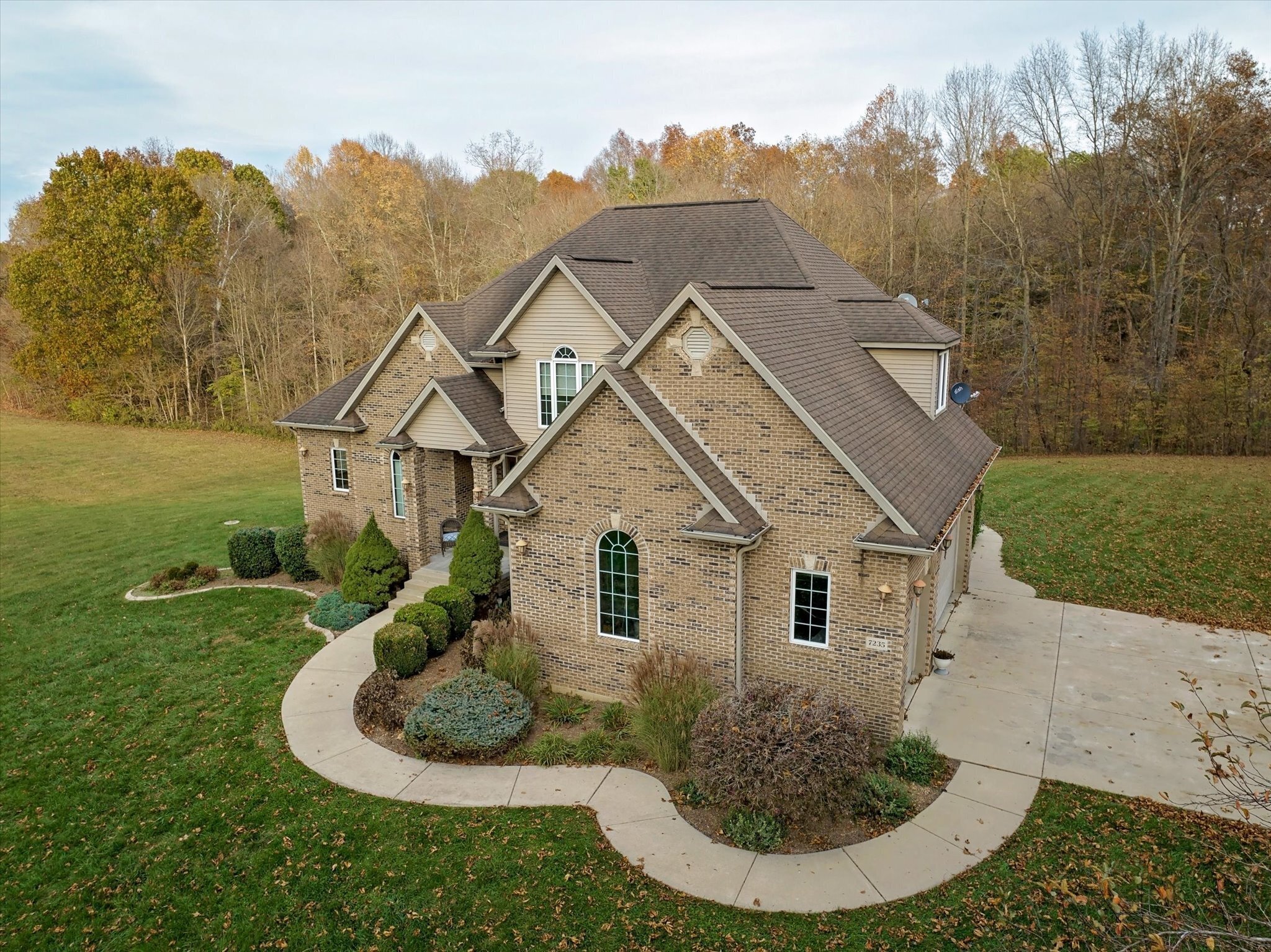 7235 South Lodge Road Bloomington, IN 47403 - Photo 46 of 48