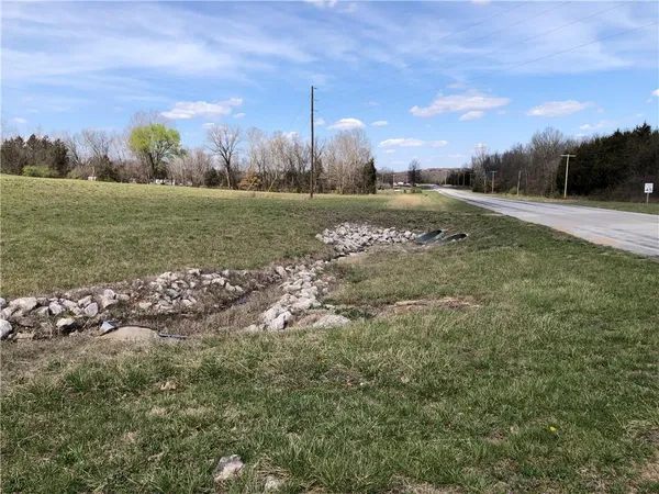 $475,000 | West Dam, Warsaw, MO 65355